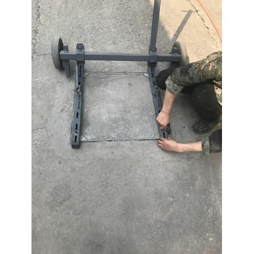 打開不銹鋼井蓋專用工具設備