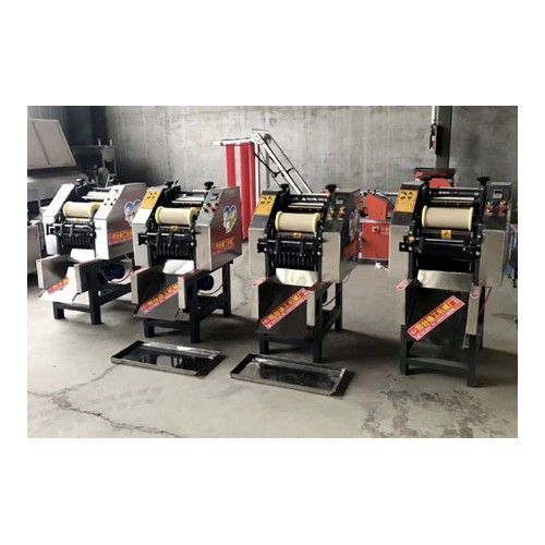 蝴蝶面機(jī)批發(fā)價格 不銹鋼面條機(jī)供應(yīng)商