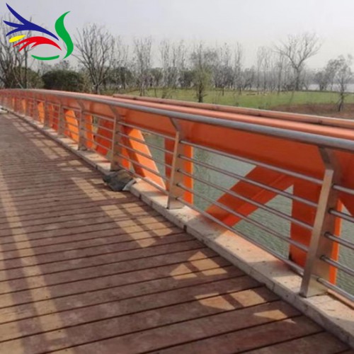 不銹鋼復合管護欄廠家 橋梁防撞護欄