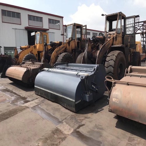 鏟車清掃 鏟車改清掃車 50鏟車改掃路車 30裝載機(jī)清掃