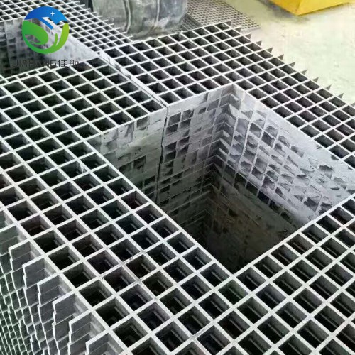 玻璃鋼樹池蓋板   樹圍子   市政綠化護(hù)樹板