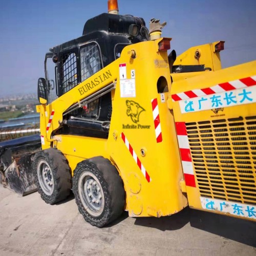 滑移裝載機清掃車 裝載機清掃機 清掃砂石粉塵設備