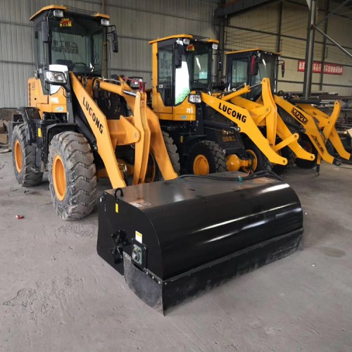 926裝載機掃路車