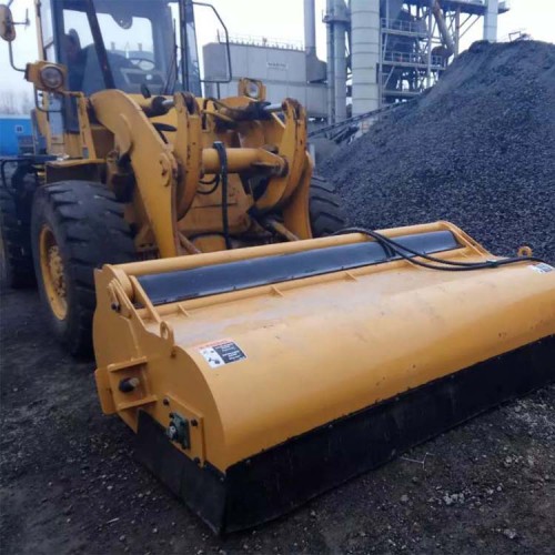 鏟車(chē)掃地機(jī)