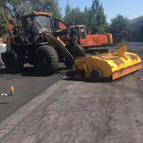 裝載機改裝清掃車  改裝掃路車