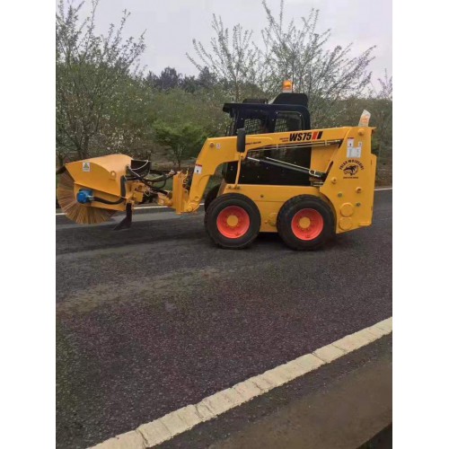 冬季除冰雪設備 滑移除雪車 滾刷除雪車 配快換接頭除雪設備