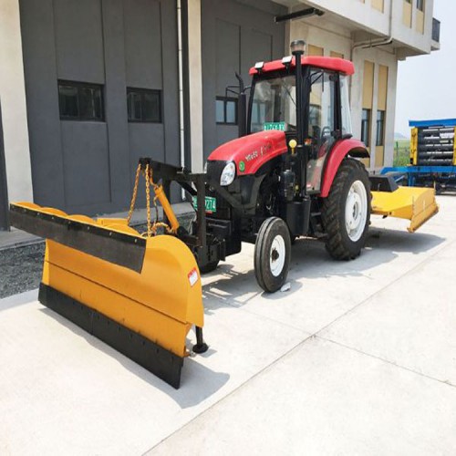 拖拉機(jī)清雪機(jī) 除雪設(shè)備 冬季除冰雪車輛 機(jī)械化除冰雪