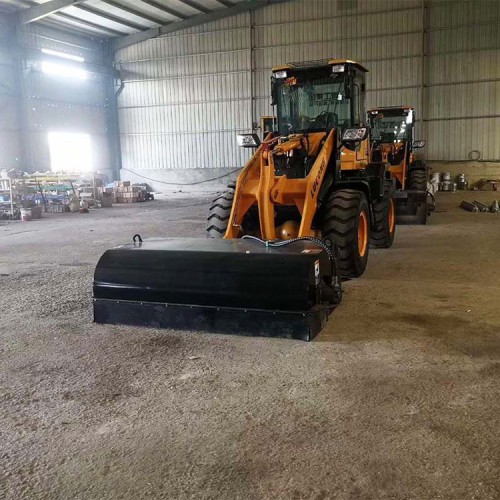 鏟車清掃機 鏟車改裝掃路車 鏟車清掃器 水穩清掃車