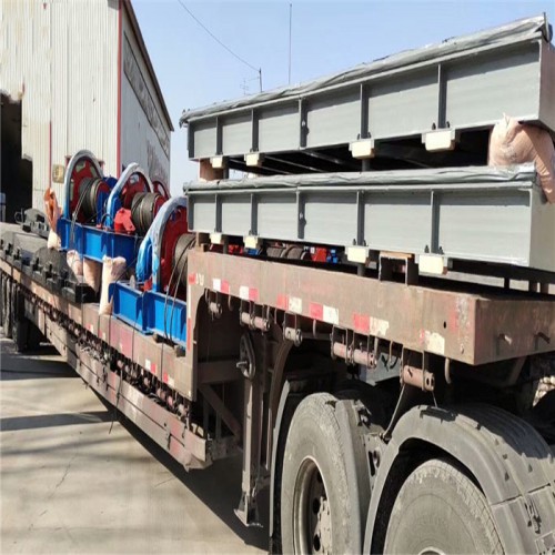 啟閉機閘門 水渠鋼閘門  鋼閘門 水利設(shè)備生產(chǎn)制造廠家