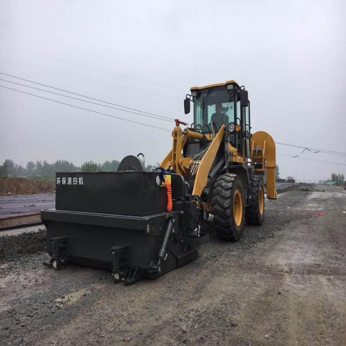 水穩(wěn)清掃器 水穩(wěn)清掃車 鏟車配封閉清掃器 裝載機(jī)清掃機(jī)價(jià)格