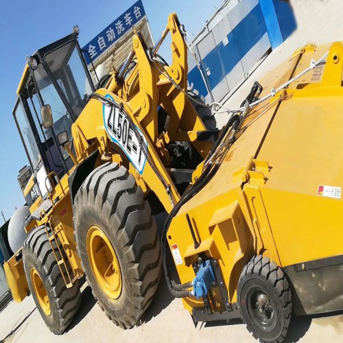 洗煤廠清掃車 滑移裝載機清掃機 配封閉清掃器 前進封閉掃地機