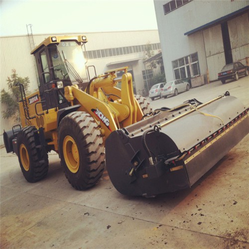 洗煤廠清掃車(chē) 鏟車(chē)清掃車(chē) 裝載機(jī)清掃車(chē)裝載機(jī)掃路車(chē)