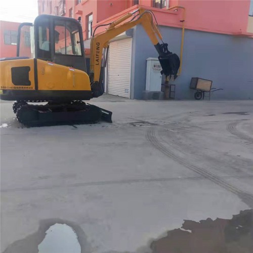 德宏標(biāo)配小挖機(jī) 小挖機(jī)價格 農(nóng)用挖機(jī)開山開路專用