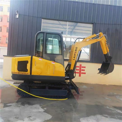 哪里有生產(chǎn)鋼履帶挖掘機(jī) 小型開溝機(jī) 小挖掘機(jī)的雪