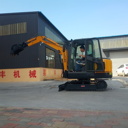 仁壽萊豐小挖機價格 農用挖機 農田開溝機原裝現貨優惠促銷敏