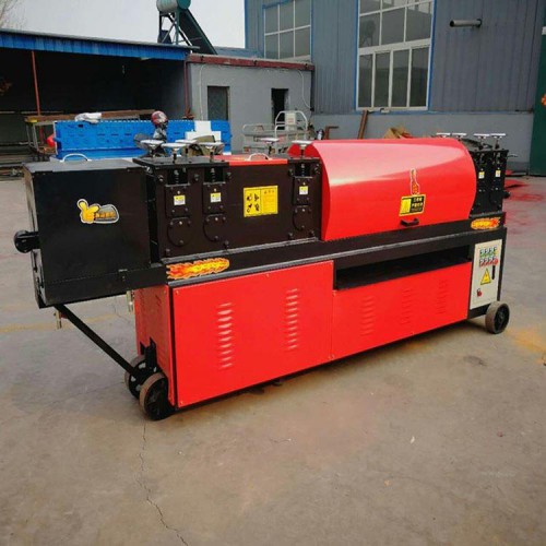 鋼管調(diào)直機(jī)