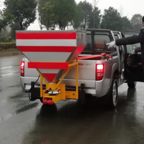 融雪劑撒布機(jī) 小型融雪劑撒布機(jī) 市政專(zhuān)用撒鹽機(jī)