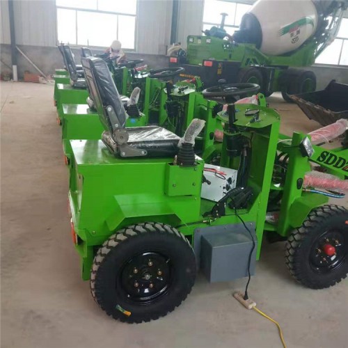 微型電動(dòng)小鏟車 小型電動(dòng)鏟車 四驅(qū)動(dòng)電動(dòng)小鏟車山東萊豐機(jī)械敏