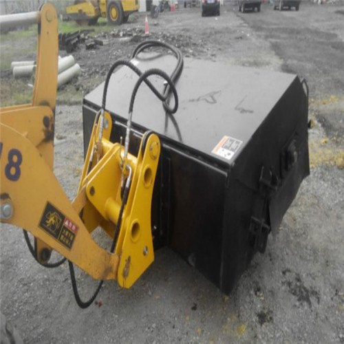裝載機(jī)清掃 滑移清掃裝載機(jī) 銑刨機(jī)