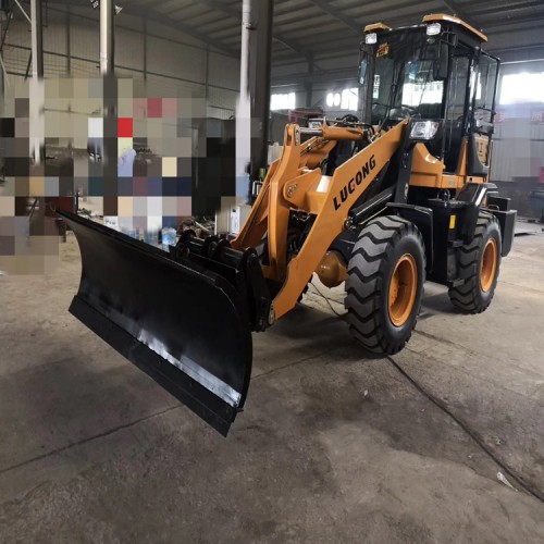 武漢鏟車安裝除雪鏟 滑移裝載機揚雪機