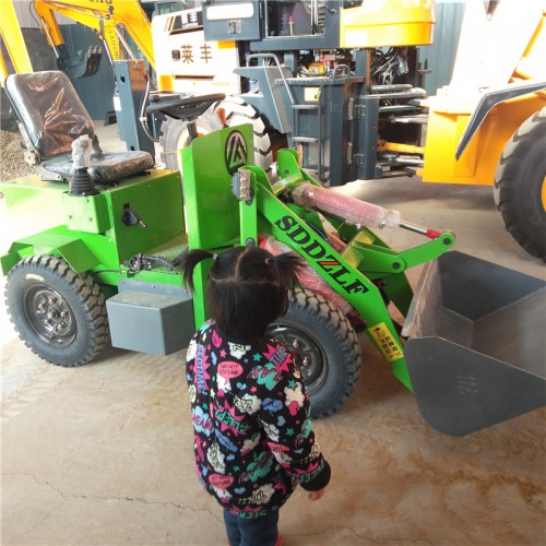 西寧電動(dòng)小鏟車(chē) 環(huán)保小鏟車(chē) 小型電動(dòng)鏟車(chē)雪