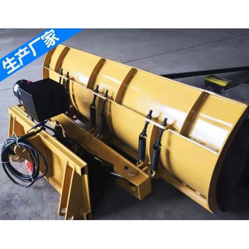 武漢掃路車除雪機,清掃車推雪鏟,道路清雪車廠家 推雪板 除雪