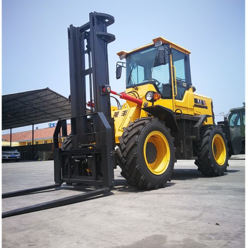 越野抱叉  廠家現(xiàn)貨 吊鉤叉車 萊豐 終端商家價格