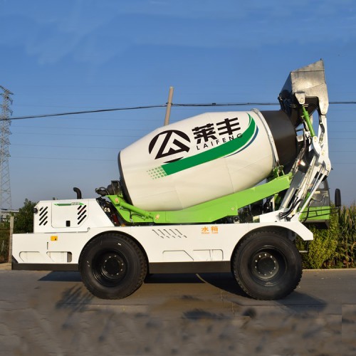 現貨山路攪拌車  萊豐 現貨出售 山東打灰攪拌車