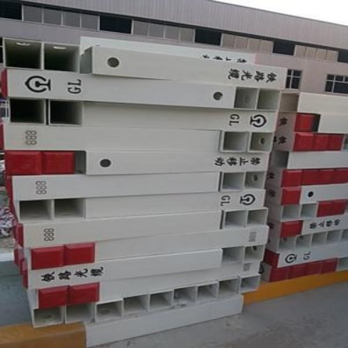 鐵路通信標(biāo)志樁玻璃鋼標(biāo)志樁價格