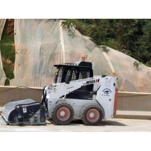 滑移裝載機(jī) S160清掃器 S180 滑移bobcat裝載機(jī)