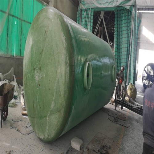 玻璃鋼纏繞化糞池生產(chǎn)廠家