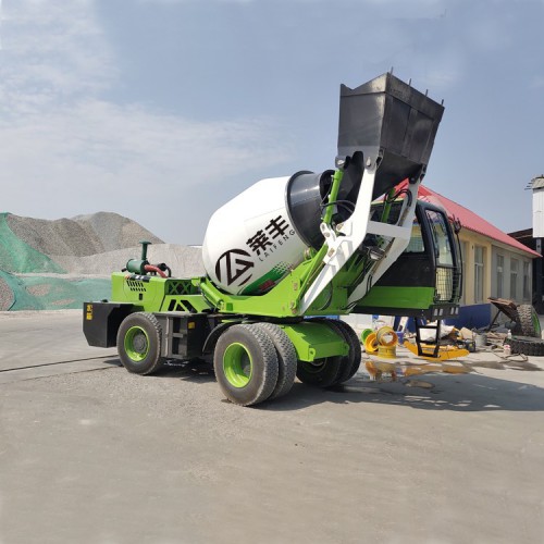 旋轉(zhuǎn)卸料攪拌車(chē)  萊豐 品質(zhì)保障 銷(xiāo)售4方水泥攪拌車(chē)