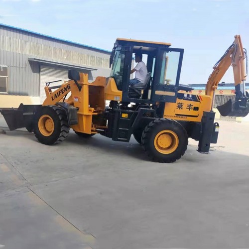 一機(jī)多用兩頭忙裝載機(jī)  萊豐 兩頭忙裝載機(jī)操作方便 價(jià)格優(yōu)惠