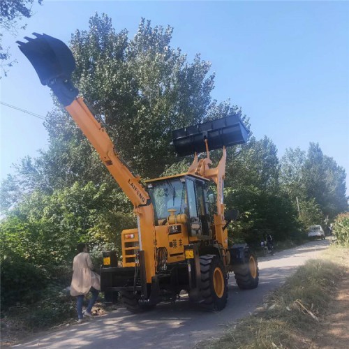 兩頭忙裝載機(jī)價(jià)位  萊豐 前鏟后挖兩頭忙裝載機(jī) 廠家供應(yīng)