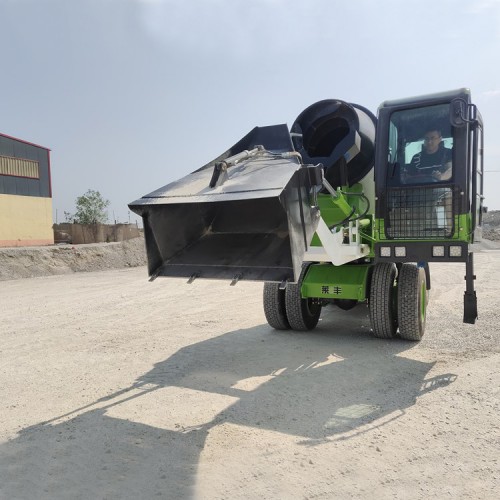 混凝土攪拌罐車價(jià)格  旋轉(zhuǎn)上料攪拌車 廠家報(bào)價(jià)