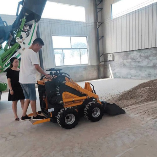 建筑專用滑移小鏟車 滑移鏟車小型 路面微型小鏟車