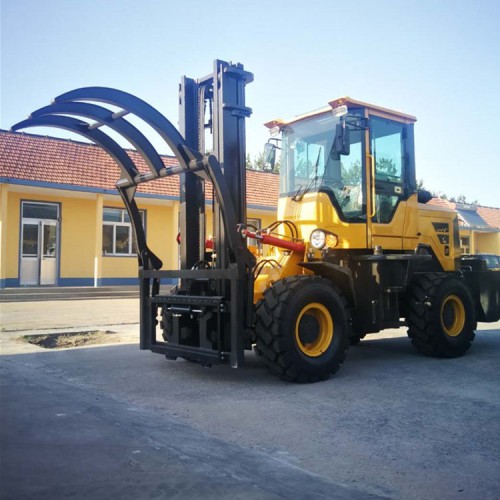 四驅越野叉車  常年出售 側翻油缸叉車 越野叉車 種類齊全