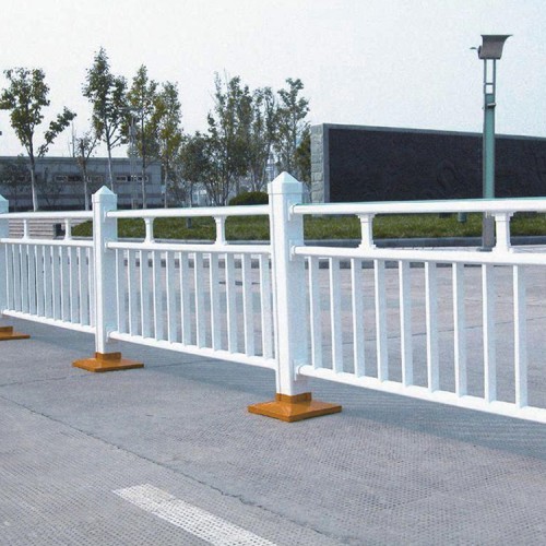 市政護欄河北盾甲批發(fā)