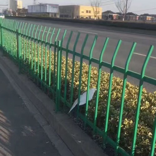 草坪護欄花壇護欄—河北盾甲批發(fā)