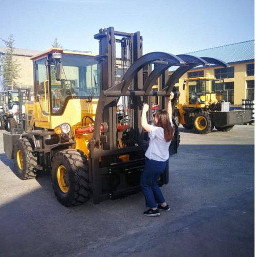 大馬力叉車  多級(jí)門架叉車 側(cè)翻油缸叉車 歡迎訂購(gòu)