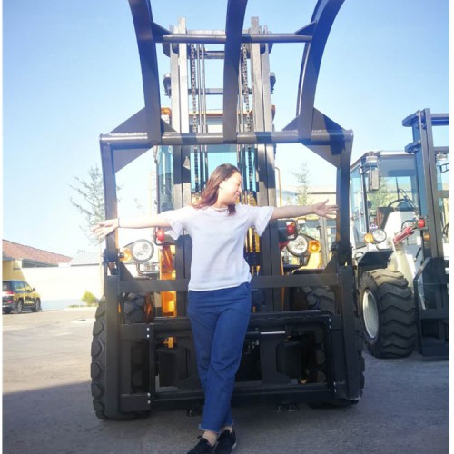 可以裝鏟斗  山路越叉車 越叉車 廠家直銷