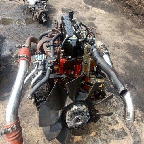 3.8 2.8發(fā)動(dòng)機(jī)總成