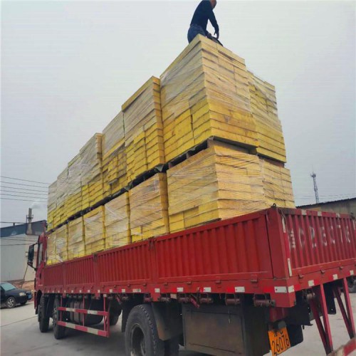 復合巖棉保溫板 防火巖棉復合板 廠家