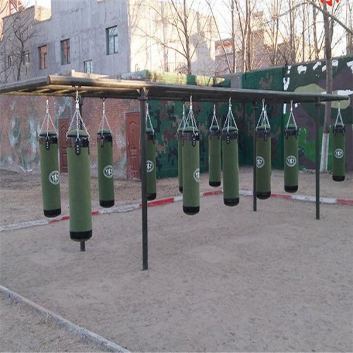 部隊400米障礙器材獨木橋價格 訓練器材廠家物流發貨