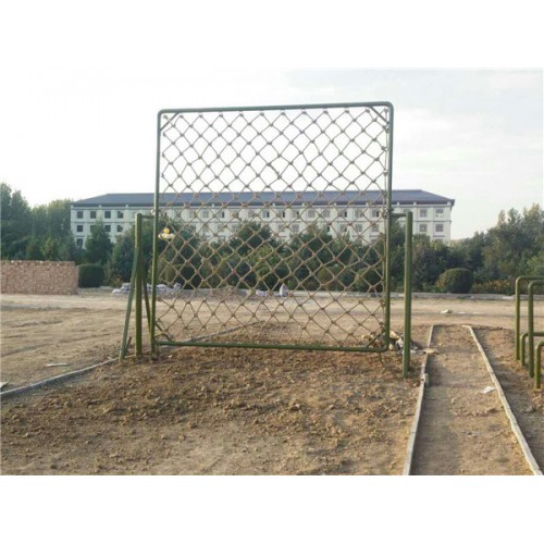 部隊(duì)訓(xùn)練輪胎墻，網(wǎng)墻價(jià)格