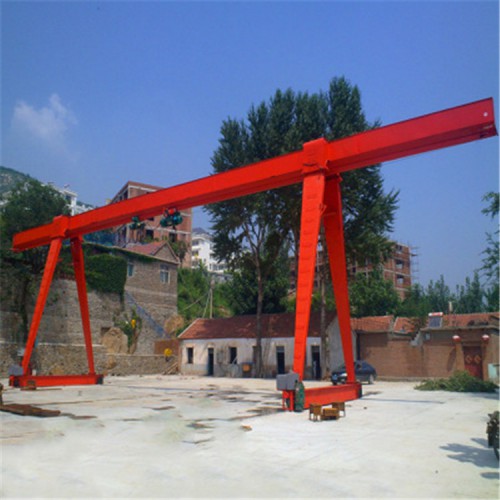 專業生產廠家箱式龍門吊