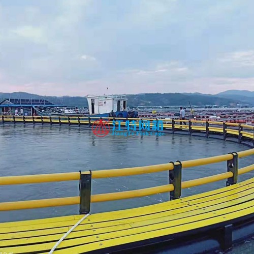 塑料網(wǎng)箱 PE養(yǎng)魚網(wǎng)箱 深海網(wǎng)箱批發(fā)