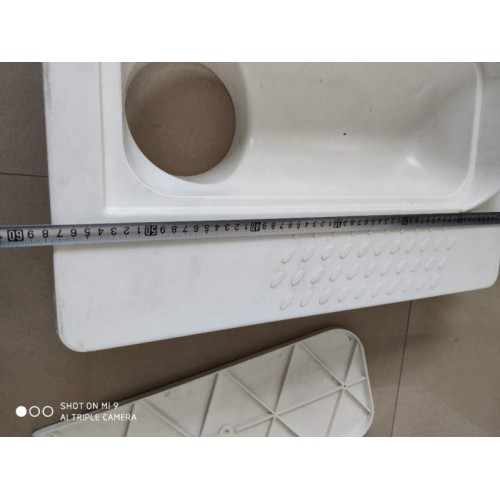 直供玻璃鋼模壓蹲便器