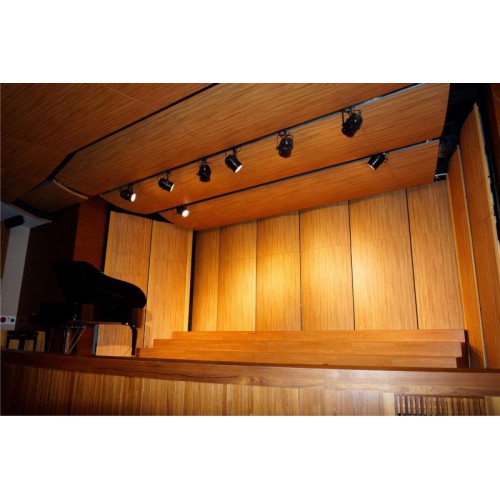 如何選擇劇院舞臺(tái)木地板