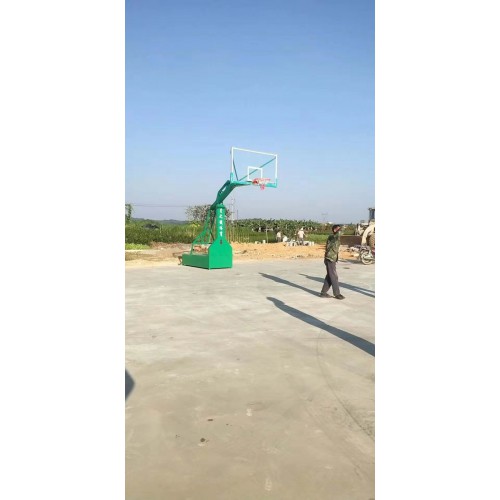 籃球架－籃球架價(jià)格－南寧移動(dòng)仿液壓籃球架多少錢一套